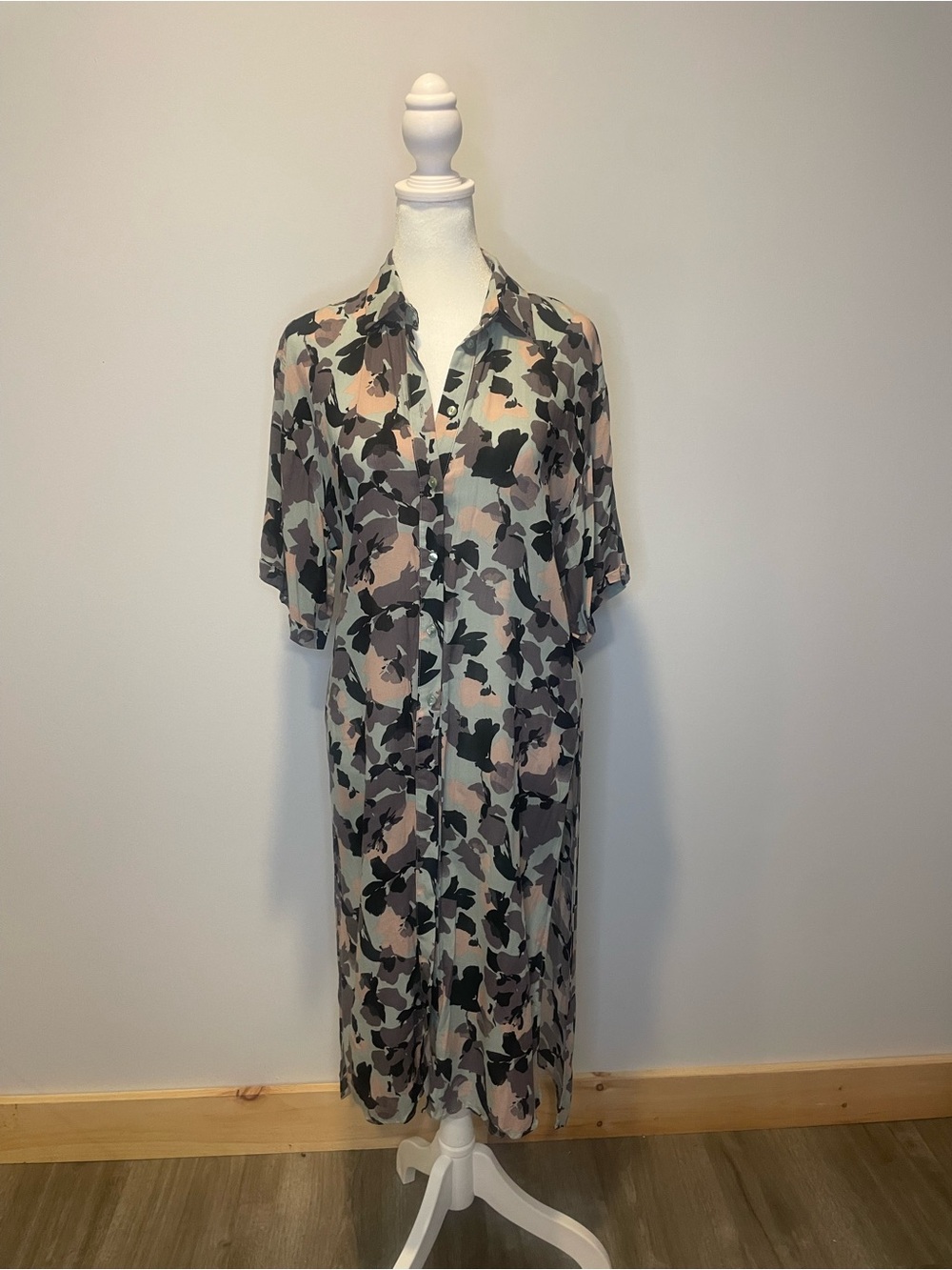 Maeve by Anthropologie Abstract Floral Blouse
